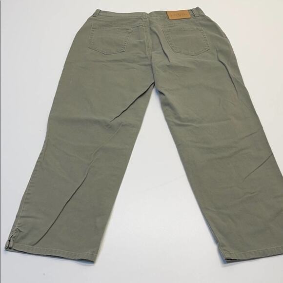 JONES NEW YORK Womens 6 Green Khaki Capri Pants - Picture 4 of 4